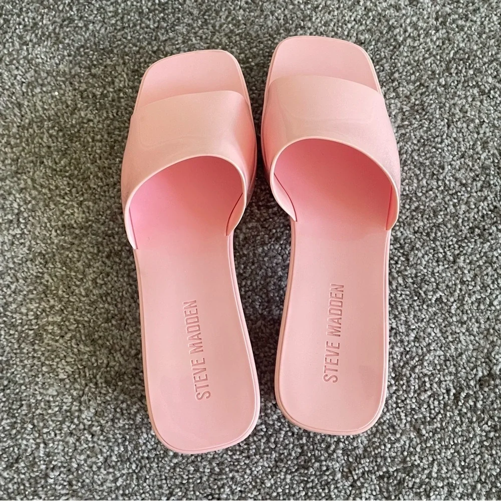 Steve Madden Harlin Sandals Women's Size 10 M Bubble Gum Pink Chunky Mules Y2K